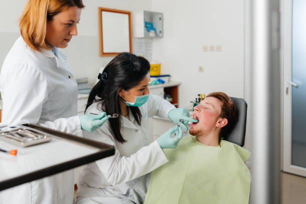 Best Dentist for Tooth Abscess  in Sinking Spring, PA